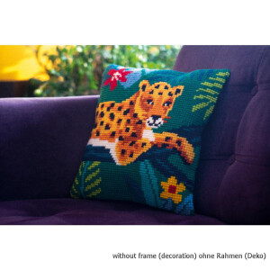 Подушка для вышивания крестом Vervaco "Леопард...