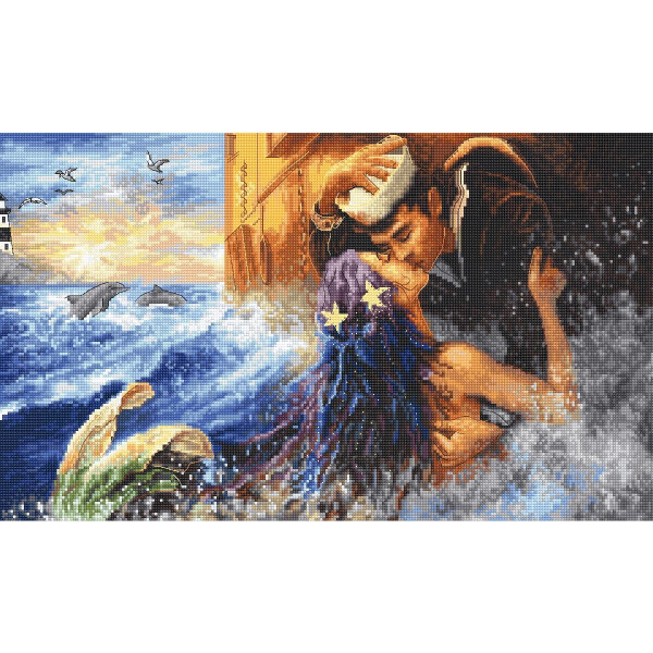 Ein lebendiges, pixeliges Bild einer Meerjungfrau, die einen Mann am Ufer umarmt und küsst. Die Szene, wie ein Kunstwerk von Letistitch Stickpackung, zeigt dynamische Wellen, im Hintergrund springende Delfine, Möwen, die in der Nähe eines Leuchtturms fliegen, und ein Schiff. Die Meerjungfrau hat langes, buntes Haar mit Seesternen, während der Mann sie leidenschaftlich hält.