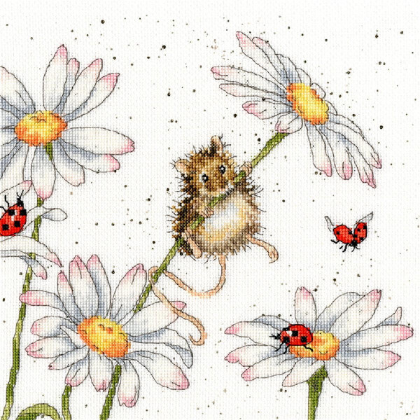 Bothy Threads counted cross stitch Kit "Daisy Mouse", 26x26cm, XHD80