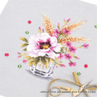 Magic Needle Zweigart Edition counted cross stitch kit "Poppy and Maiden Pinks", 18x23cm, DIY