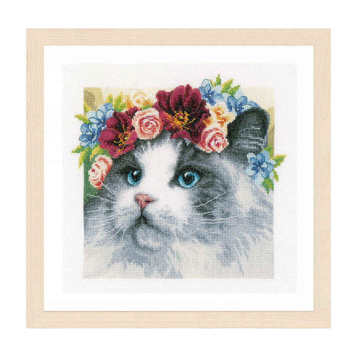 A Lanarte embroidery pack featuring a white and grey cat...