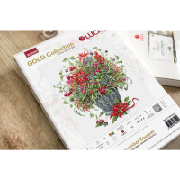 Luca-S counted cross stitch kit "Gold Collection. December Bouquet", 30x34cm, DIY