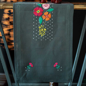 Vervaco Juego de punto de raso para camino de mesa "Fiery flowers", diseño de bordado pre-dibujado, 40x100cm