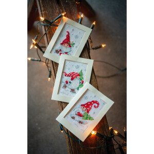 Vervaco Set de cartes de vœux au point de croix "Gnomes de Noël dans la neige" Set de 3, motifs à compter, 10,5x15cm