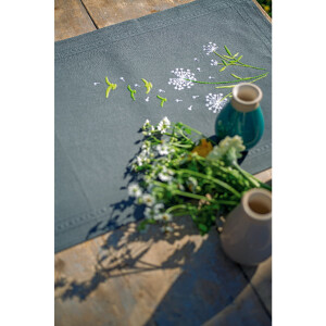 Vervaco Tischläufer Plattstich Set "Blumenflaum", Stickbild vorgezeichnet, 40x100cm