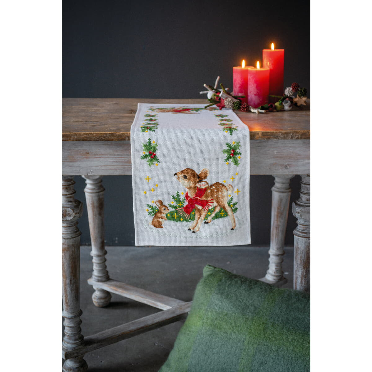 Vervaco counted cross stitch kit tablechloth "Hirsch...