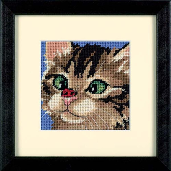 Dimensions stamped Needlepoint stitch kit "Cross-Eyed Kitty", 13x13cm, DIY