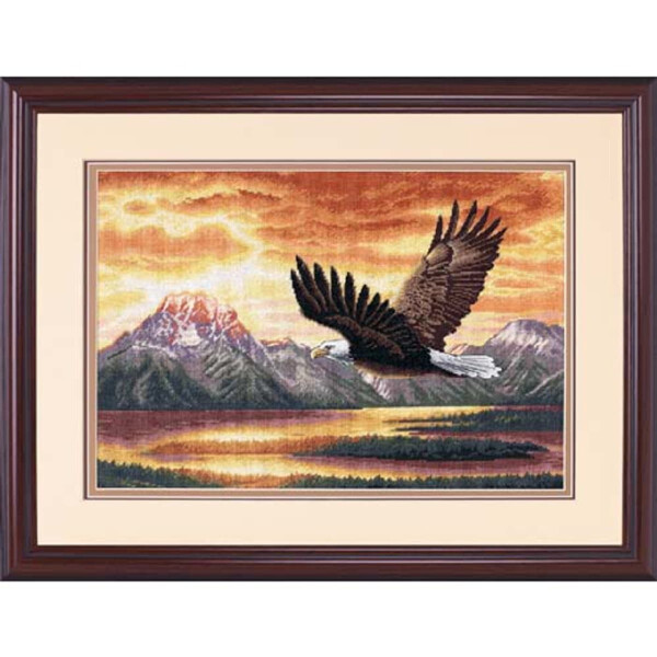 Dimensions counted cross stitch kit "Gold Collection Silent Flight", 40,6x27,9cm, DIY