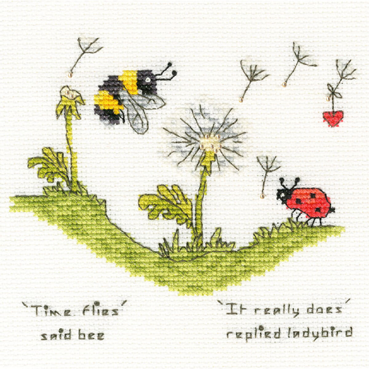 Imagen bordada de una abeja y una mariquita en una colina...