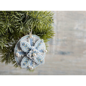 Набор для вышивания крестом Panna "Рождественское украшение светло-голубой шар, 3D дизайн", счётная схема, 8,5x8,5см
