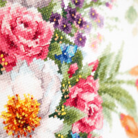 Magic Needle Zweigart Edition counted cross stitch kit "Gentle Flowers", 26x19cm, DIY