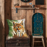 CDA stamped cross stitch kit cushion "Lynx", 40x40cm, DIY