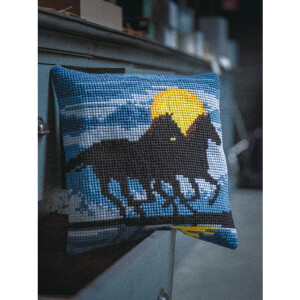 Vervaco stamped cross stitch kit cushion "Pferde im Mondlicht", 40x40cm, DIY