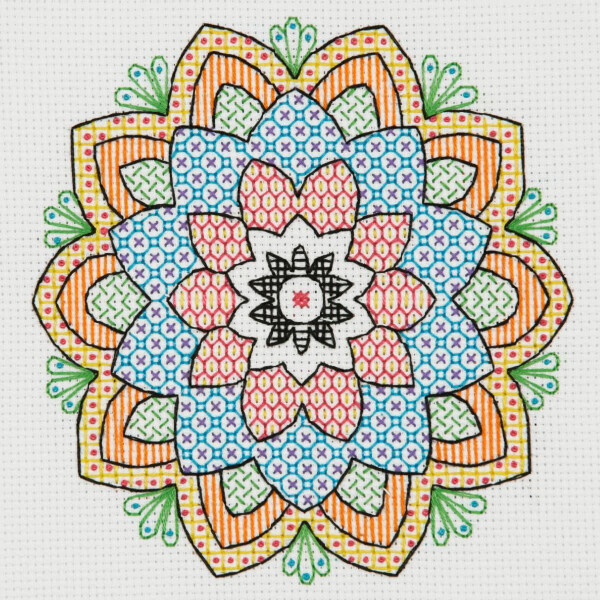 Anchor Blackwork Embroidery Pack "Mandala", Patrón de conteo, 14x14cm