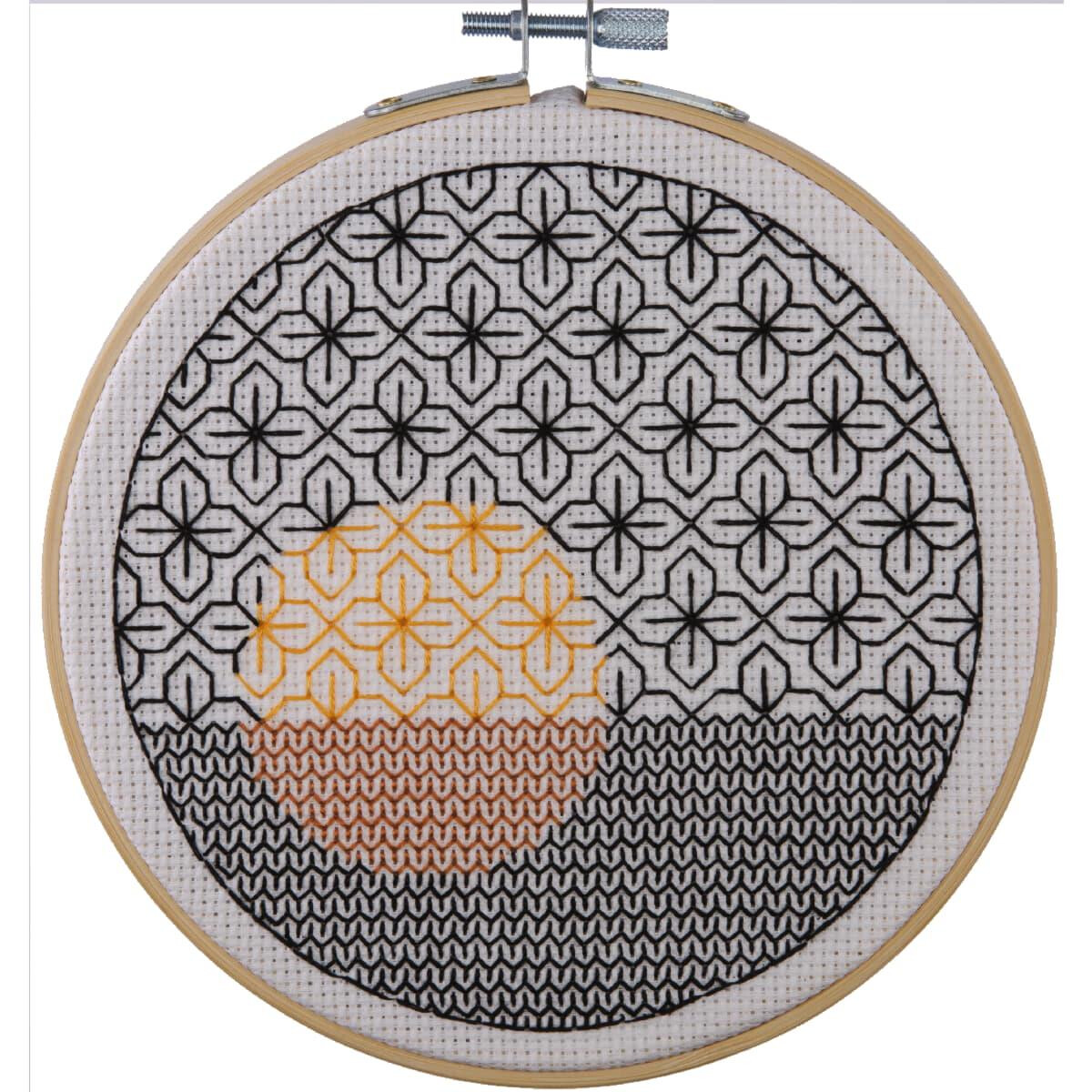 Anchor Blackwork Embroidery Pack "Circles",...