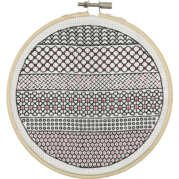 Anchor zwartwerk borduurpakket "Strepen", telpatroon, diam 13cm