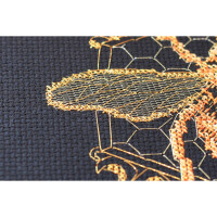 Набор для вышивания счетным крестом Abris Art "Золотая пчела", 14x18 см