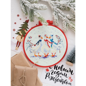 Abris Art counted cross stitch kit with hoop "Three cute geese", 15x15cm, DIY