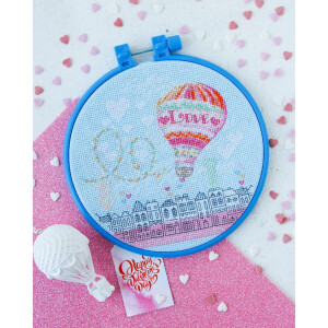 Abris Art counted cross stitch kit with hoop "Love is in the air", 15x15cm, DIY