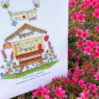 Bothy Threads counted cross stitch kit "Bee Home", XETE12, 20x25cm, DIY