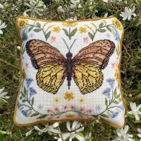 Juego de cojines de bordado Gobelin de Bothy Threads "Mariposa botánica", imagen de bordado preimpresa, TAP13, 36x36cm