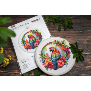Luca-S counted cross stitch kit with hoop "The Tropical Parrot", 17x16cm, DIY