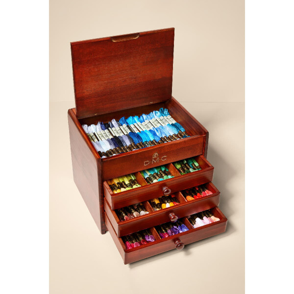 Scatolina DMC vintage in legno con 3 cassetti, filati in 120 colori