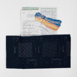 Olympus stamped Hitomezashi Sashiko stitch kit "Coasters navy 5pcs", 10x10cm, Original from Japan