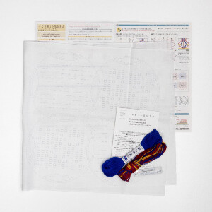 Kit di punti Kugurizashi Sashiko timbrati Olympus " Hana Fukin Asanoha & Zeni-sashi", 34x34cm, Originale dal Giappone