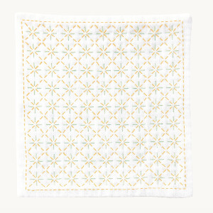 Olympus stamped Hitomezashi Sashiko stitch kit "Handkerchief iine Pineapple", 20x20cm, Original from Japan