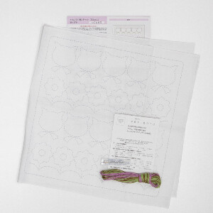 Olympus gestempeld Sashiko borduurpakket "Hana Fukin Pop Designs Cats and Flowers", 34x34cm, Origineel uit Japan