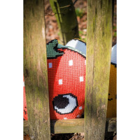 Vervaco gestempeld kruissteekpakket kussen met kussenrug "Eva Mouton Rocket Strawberry", 43x50cm