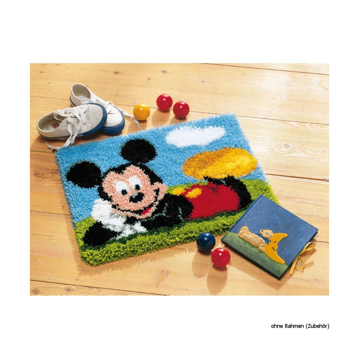Vervaco Latch hook rug kit Disney Mickey Mouse, DIY